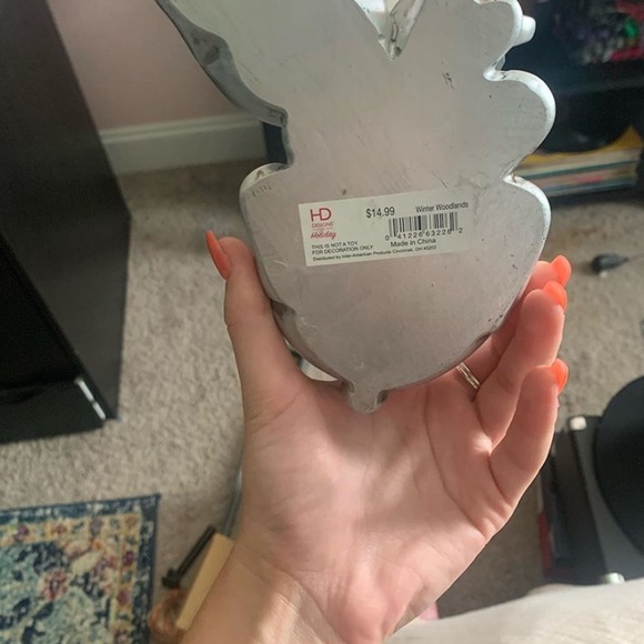 Polar Bear Decor - Picture 3 of 3